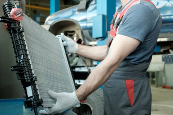 Signs That Indicate You Need a Radiator Repair on the Go Atlanta GA